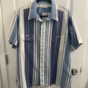 Men's PIERRE CARDIN  Short Sleeve Button Down Shirt Size XL - Stylish!!